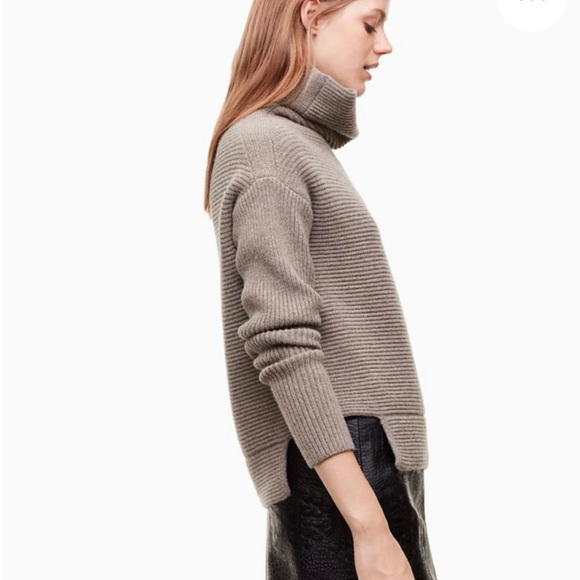 Babaton Mika wool turtleneck - Picture 5 of 5